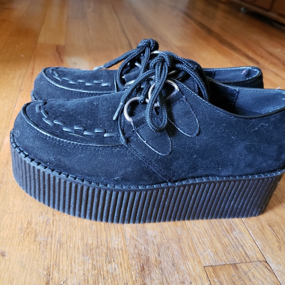 Size 8 Women's Creeper Platform Shoes